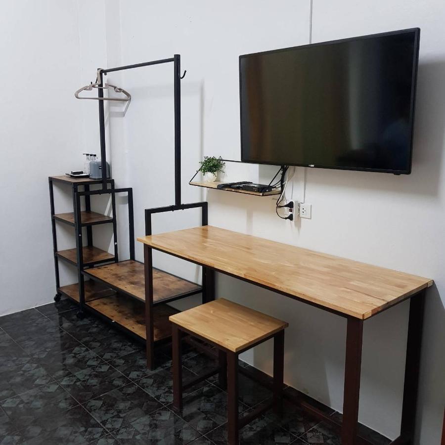 Ada Apartment - อาดา อพาร์ทเมนท์ Bangkok Buitenkant foto